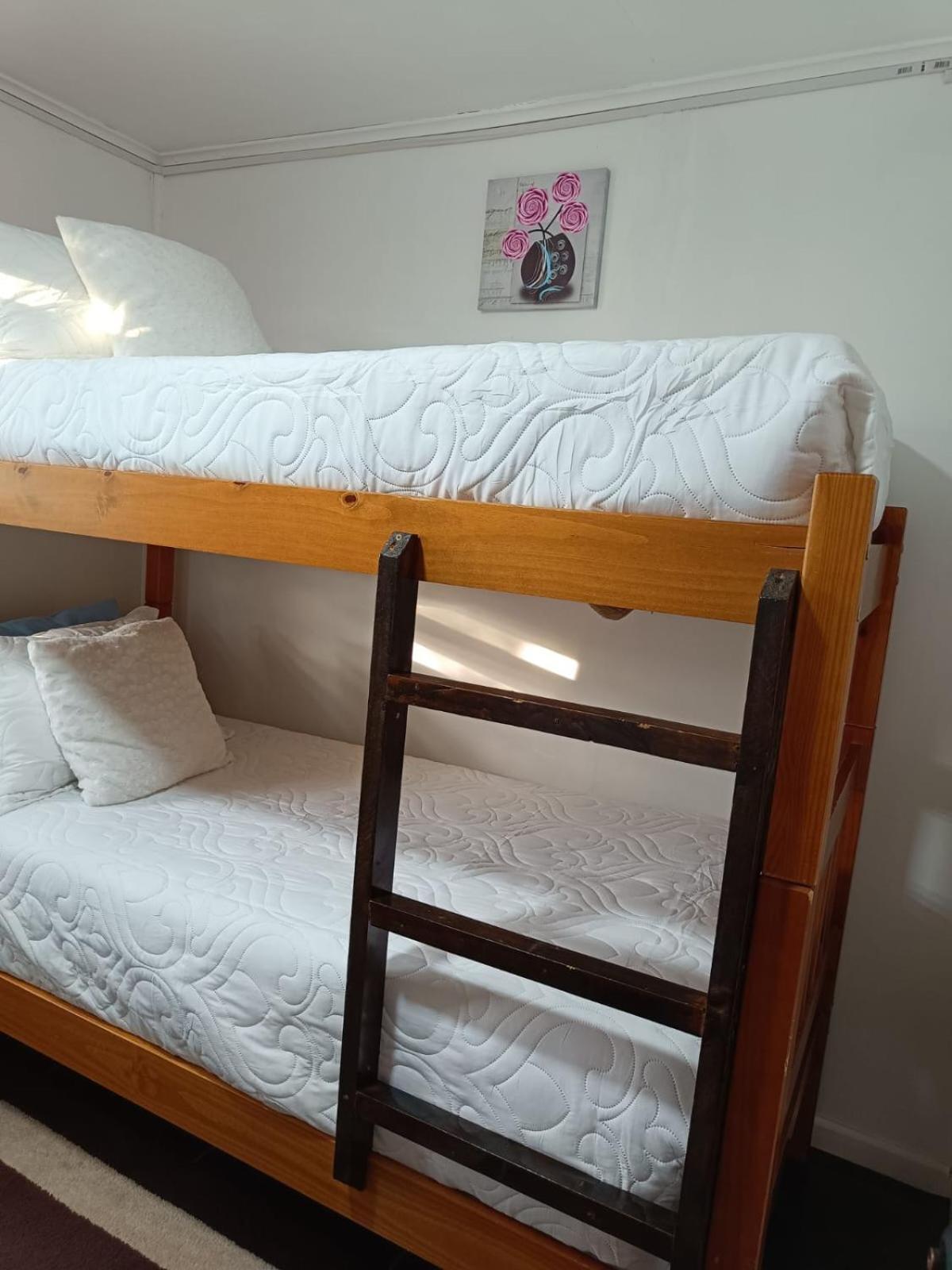 Hostal B&B Coastal Natales Puerto Natales Exterior foto
